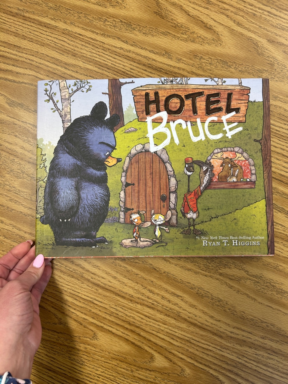 Children’s Picture Collection - Bruce - Picture 6 of 14